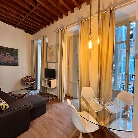 Premium Malaga Center Apartment Luaran gambar