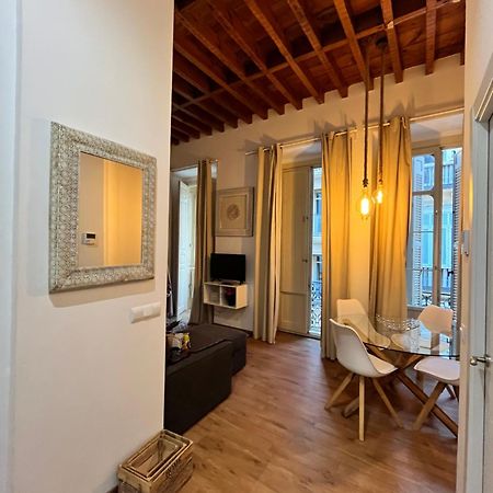Premium Malaga Center Apartment Luaran gambar