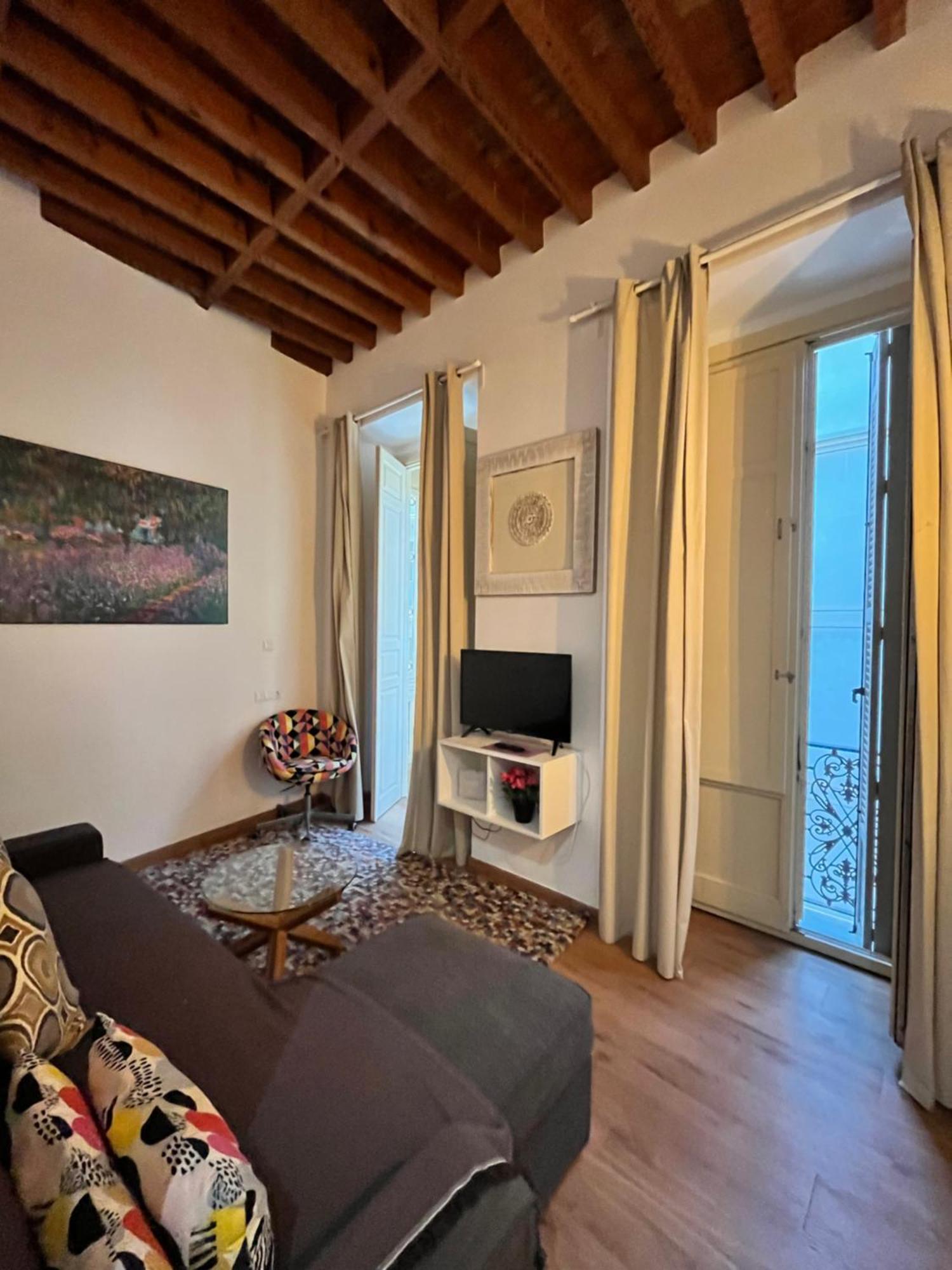 Premium Malaga Center Apartment Luaran gambar