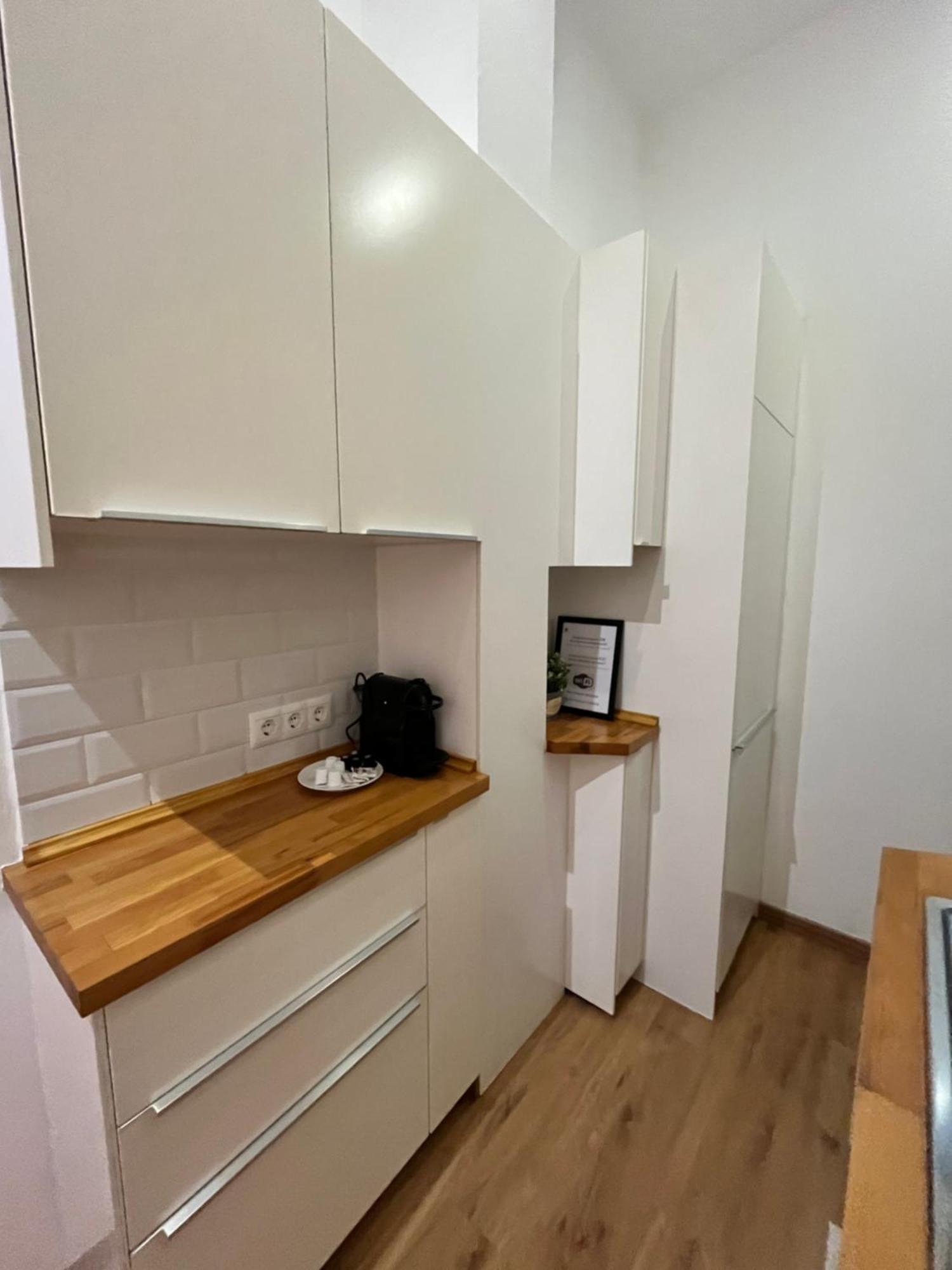 Premium Malaga Center Apartment Luaran gambar